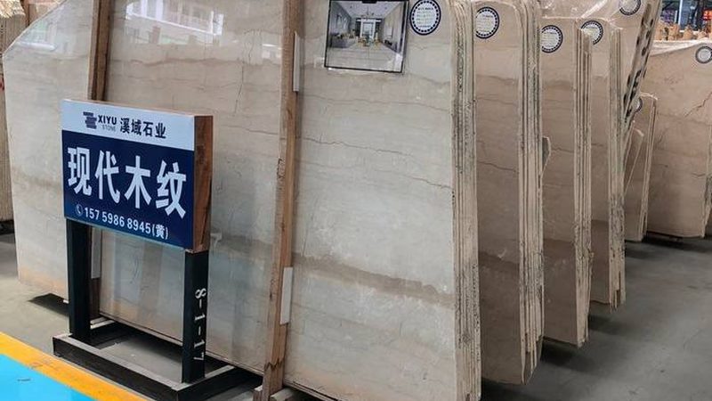 成都人造石台面与石英石台面安装对比解析